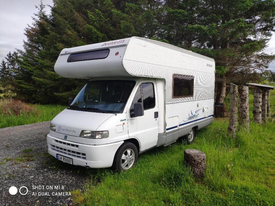 Airbnb And Booking At Postvegen 95 Vigra Exteriér fotografie